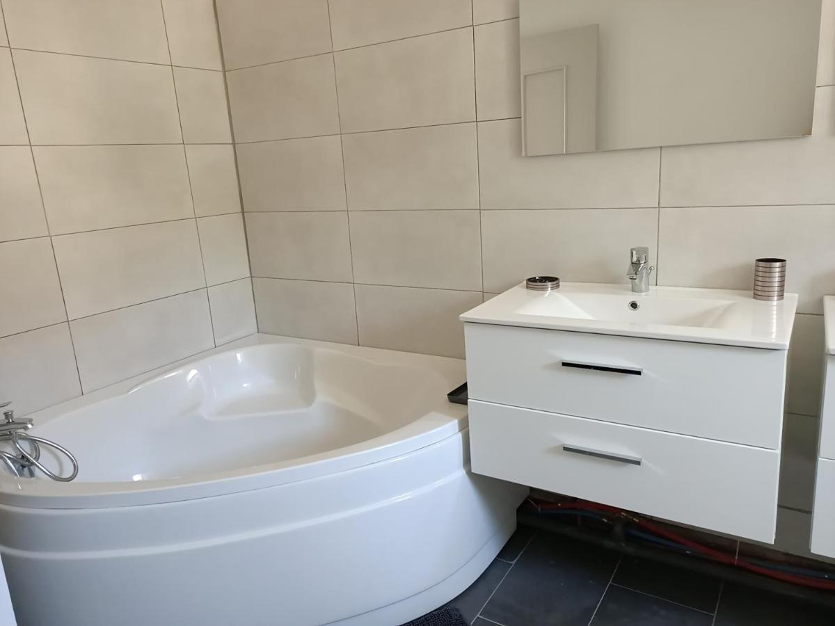 Location Bord De Mer, Villa De Vacances 6-8 Personnes - Jardin Valras-Plage Eksteriør bilde